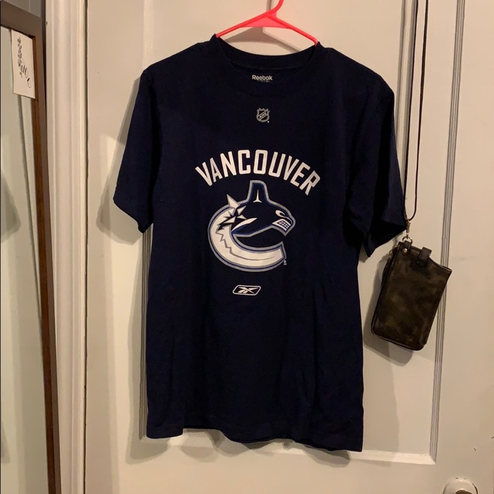 NWOT Vancouver Canucks Reebok Tee